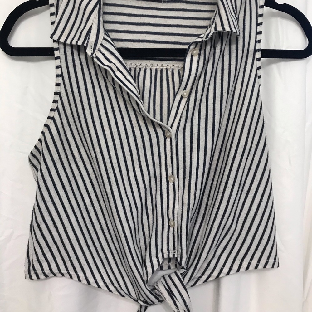 Soft stripped crop top